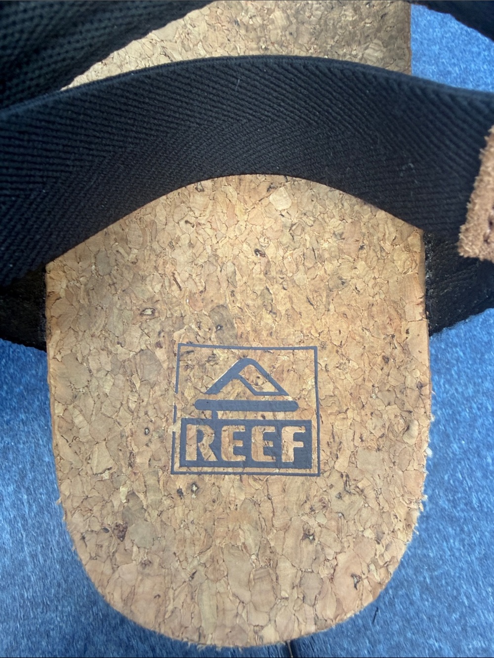 REEF Women's Black Strappy Cork Platform Sandals, size 8 - Picture 8 of 8